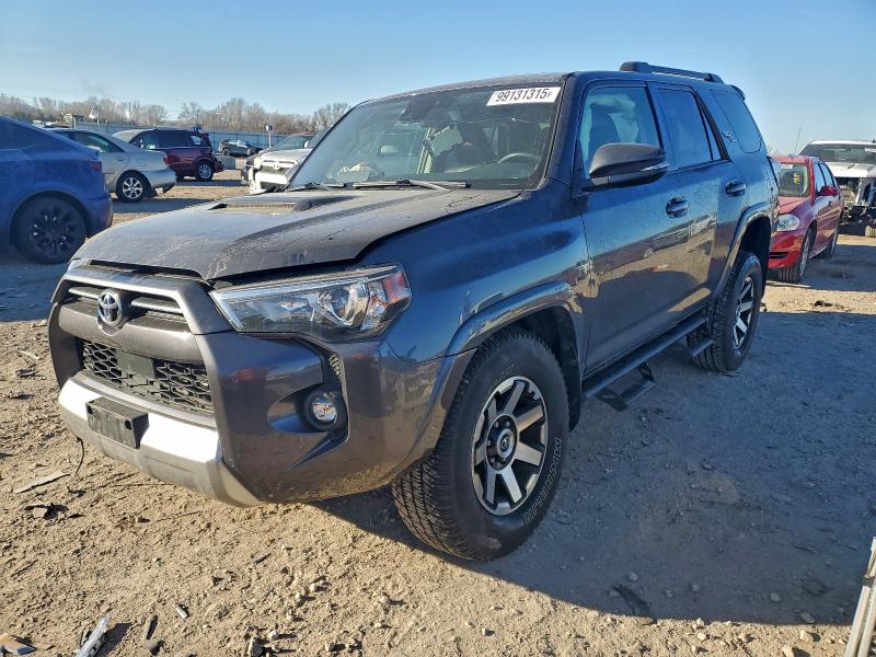 Фото 1 - TOYOTA 4RUNNER