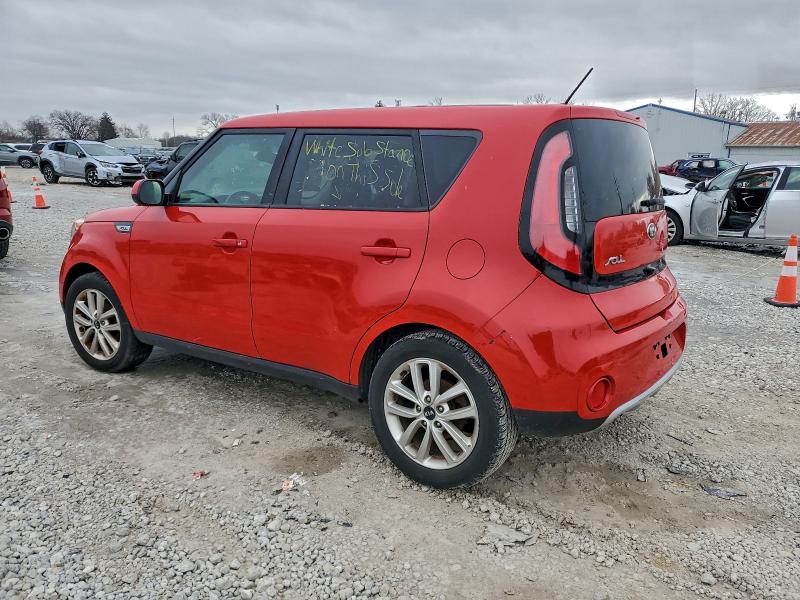 Фото 2 - KIA SOUL