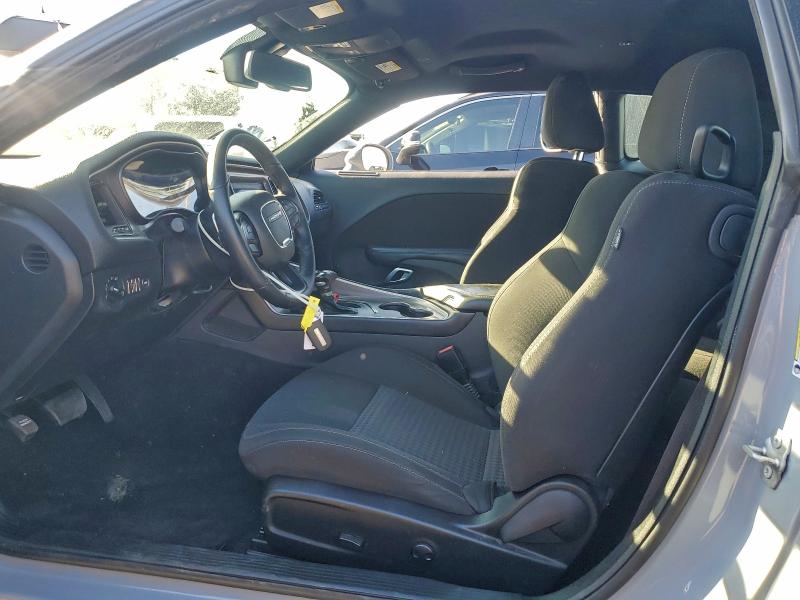 Фото 7 - DODGE CHALLENGER