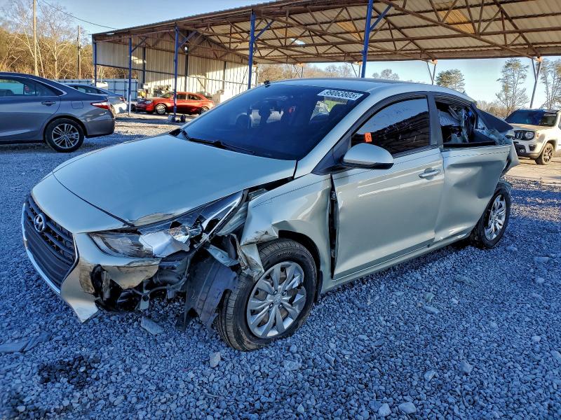 Фото 1 - HYUNDAI ACCENT