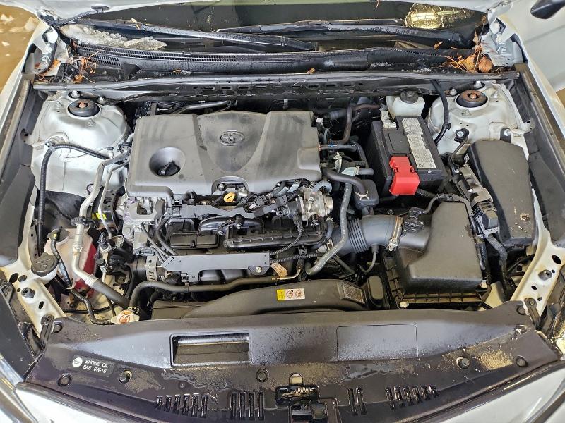 Фото 11 - TOYOTA CAMRY