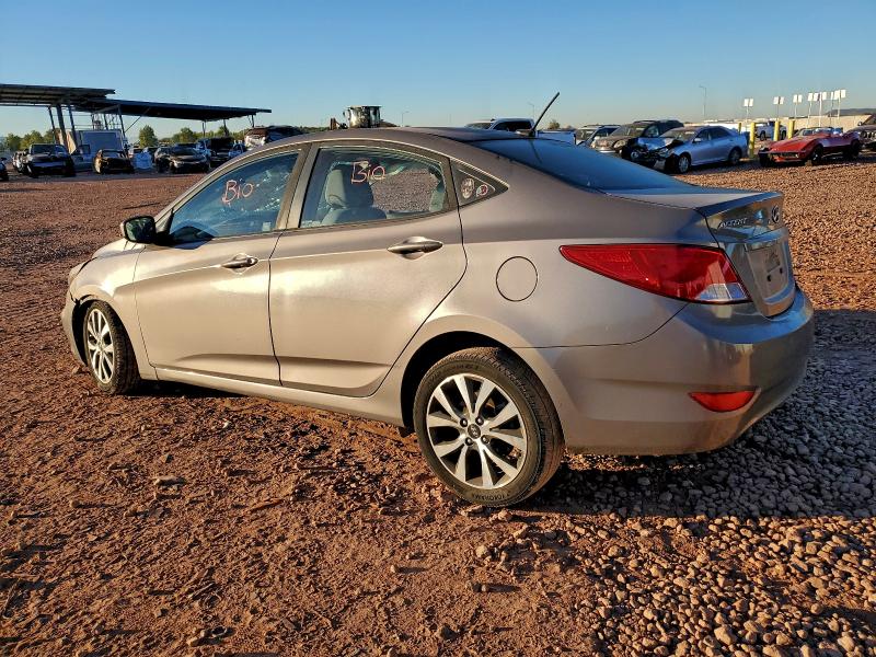 Фото 2 - HYUNDAI ACCENT