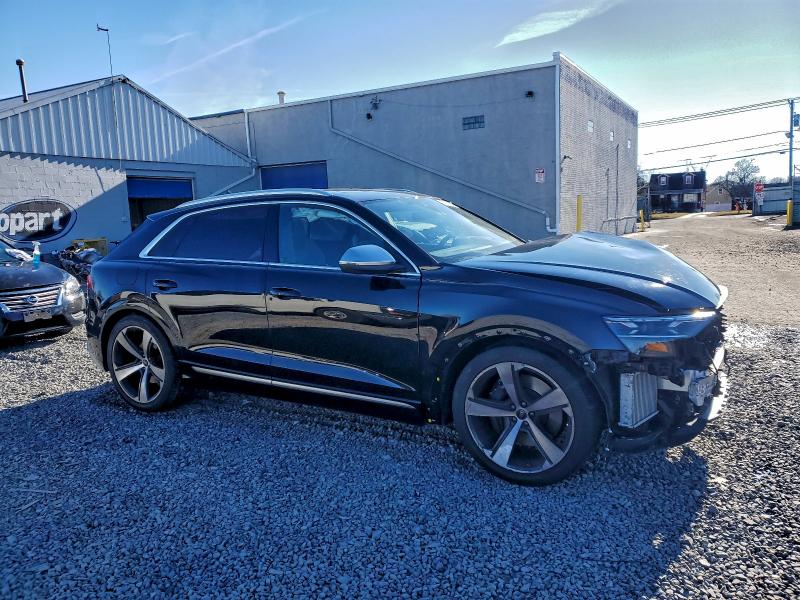 Фото 4 - AUDI SQ8