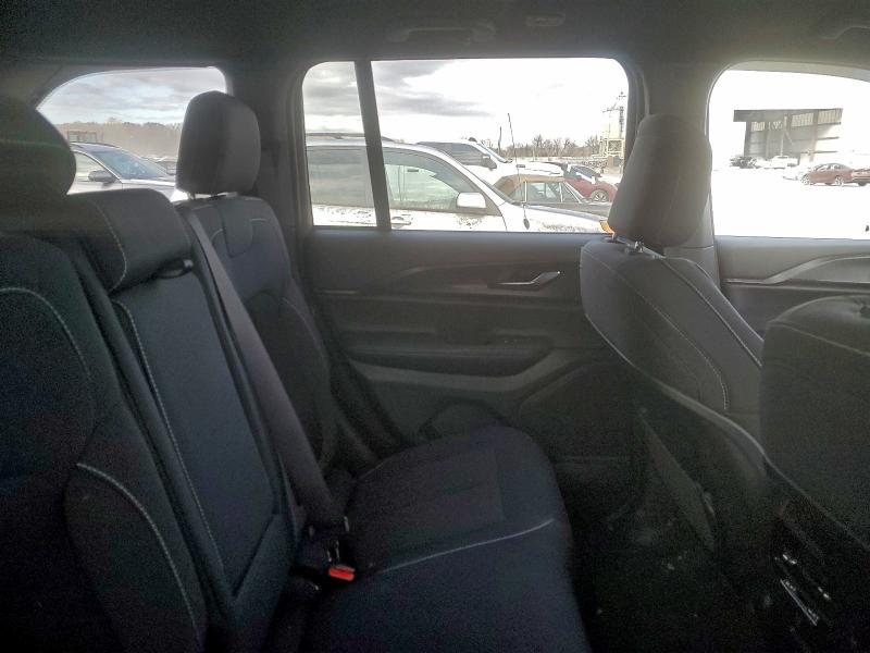 Фото 11 - JEEP GRAND CHER