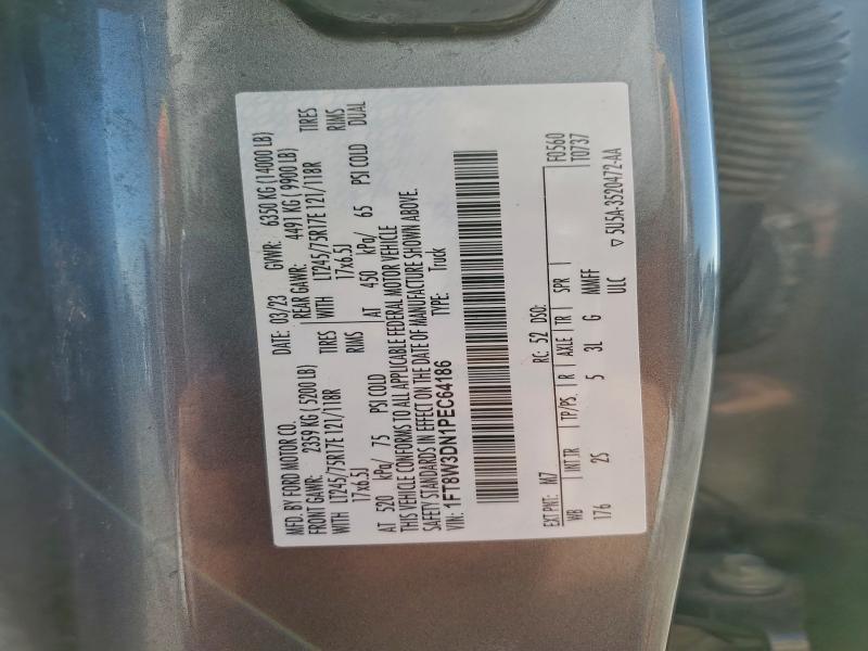 Фото 12 - FORD F350