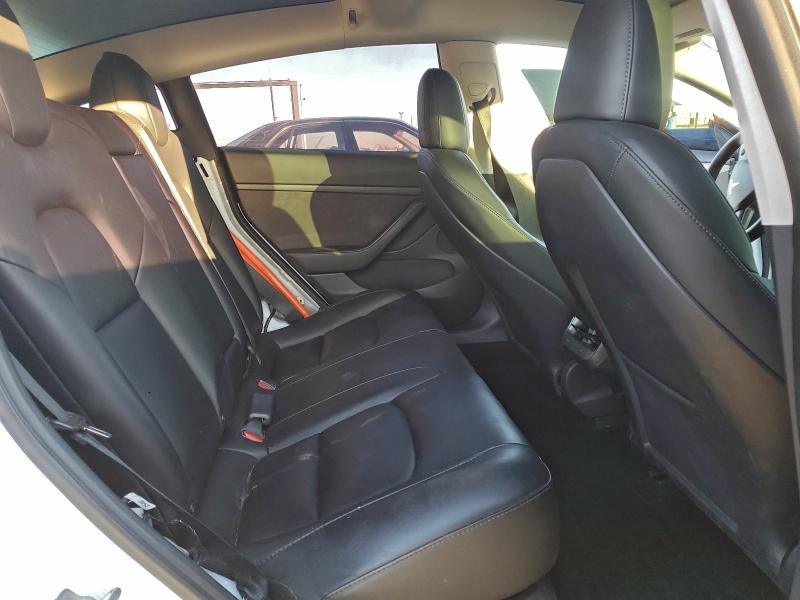 Фото 10 - TESLA MODEL 3