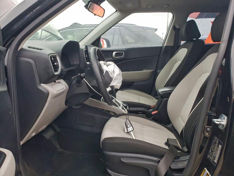 Фото 7 - HYUNDAI VENUE