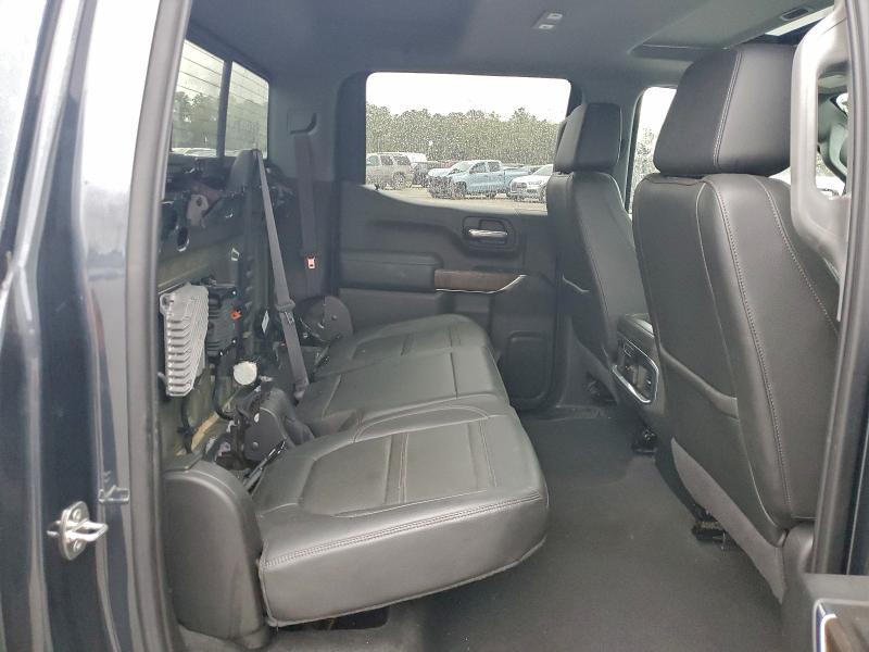 Фото 10 - GMC SIERRA