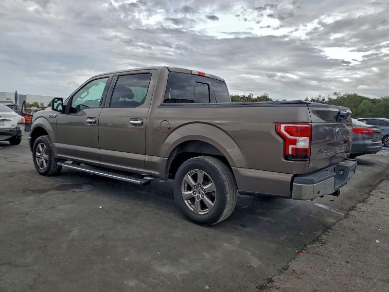 Фото 2 - FORD F-150