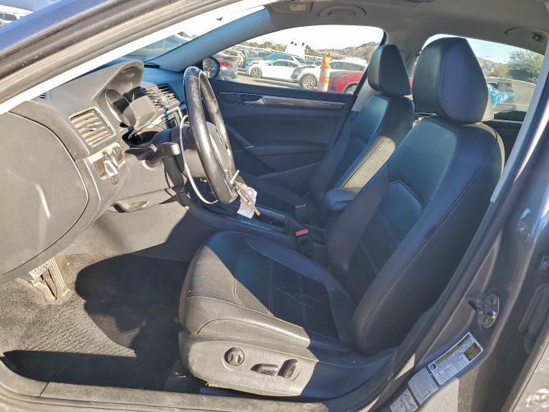 Фото 7 - VOLKSWAGEN PASSAT