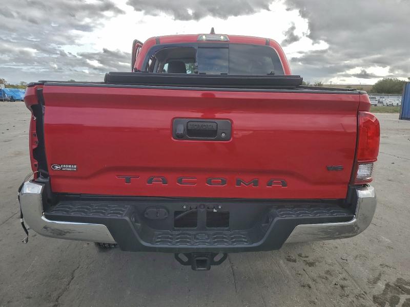 Фото 6 - TOYOTA TACOMA