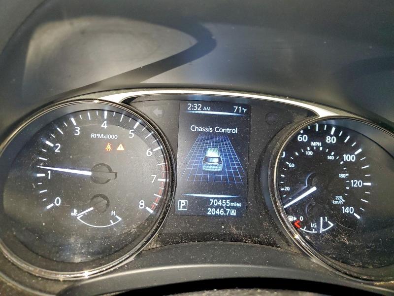 Фото 9 - NISSAN ROGUE