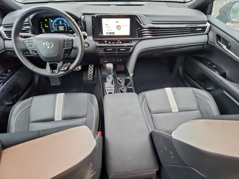 Фото 8 - TOYOTA CAMRY