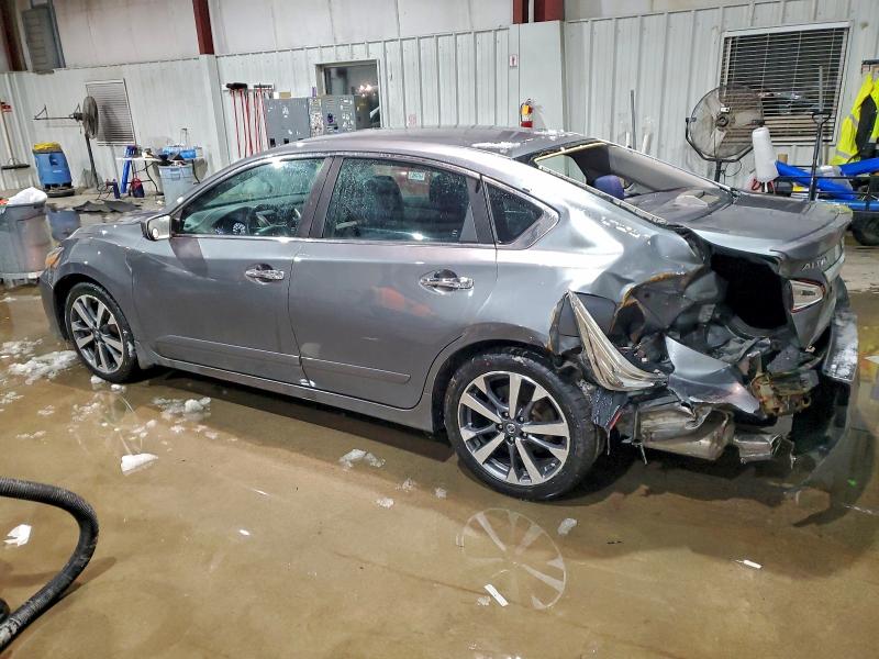 Фото 2 - NISSAN ALTIMA