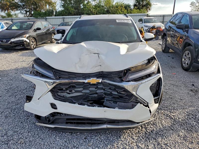 Фото 5 - CHEVROLET TRAX