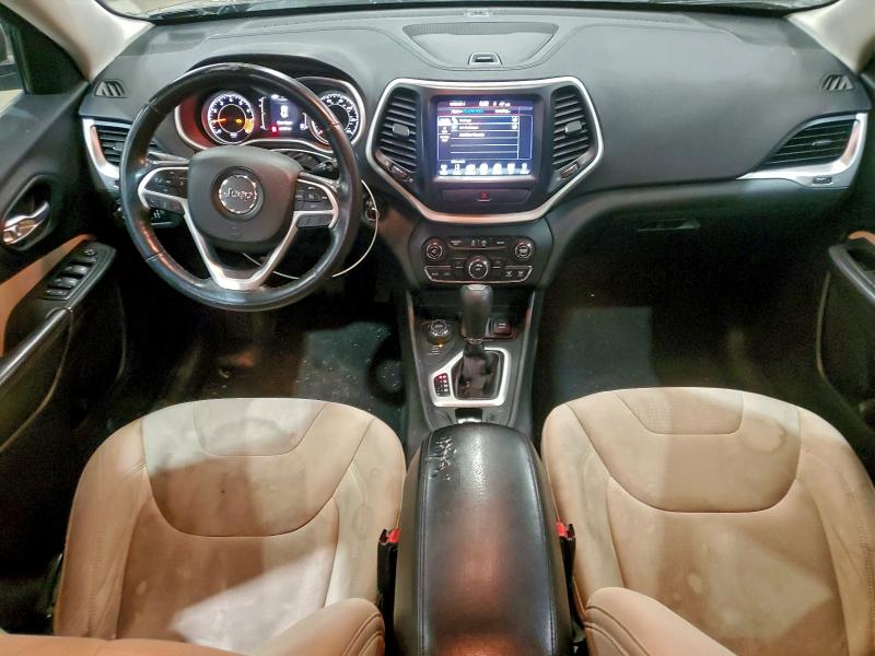 Фото 8 - JEEP GRAND CHER