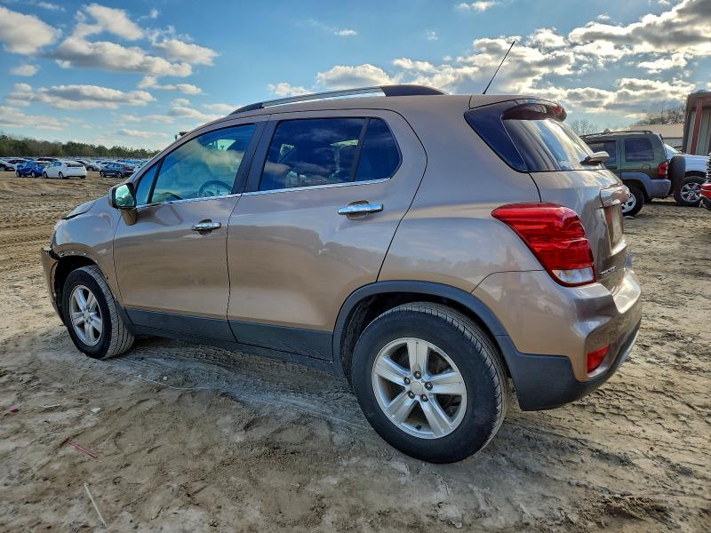 Фото 2 - CHEVROLET TRAX