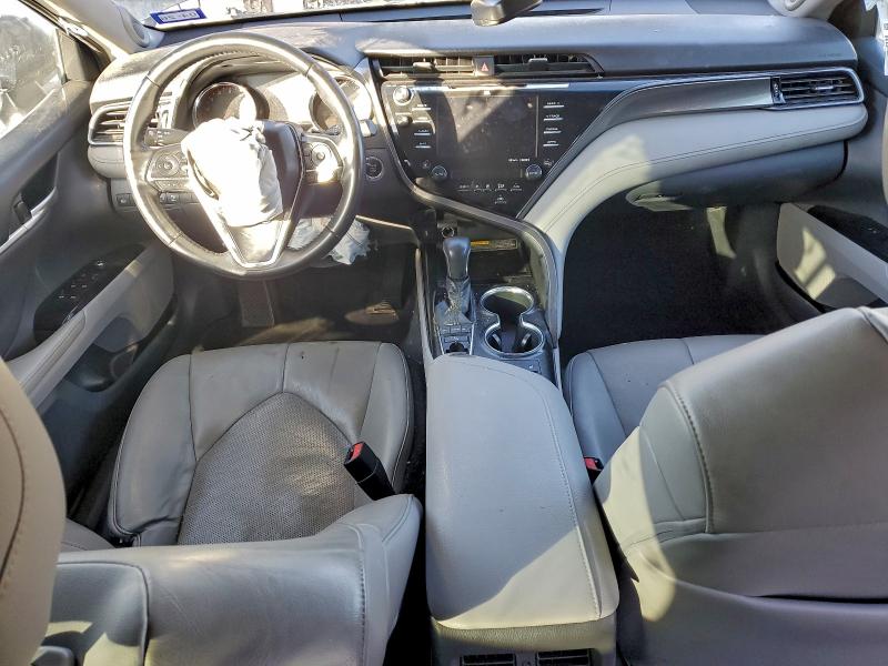 Фото 8 - TOYOTA CAMRY