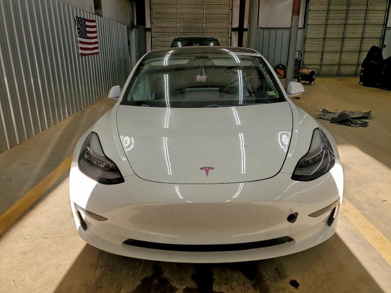 Фото 5 - TESLA MODEL 3