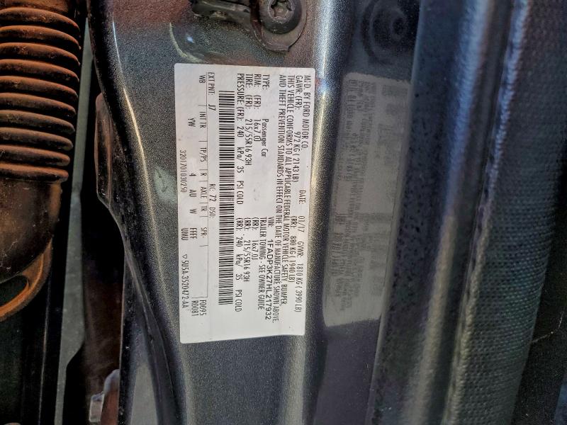 Фото 13 - FORD FOCUS