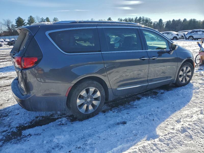 Фото 3 - CHRYSLER PACIFICA