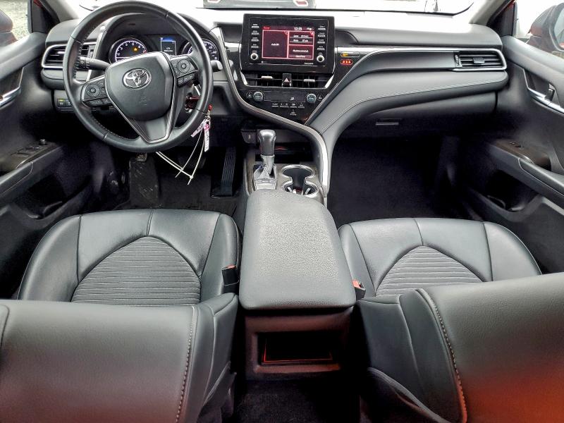 Фото 8 - TOYOTA CAMRY