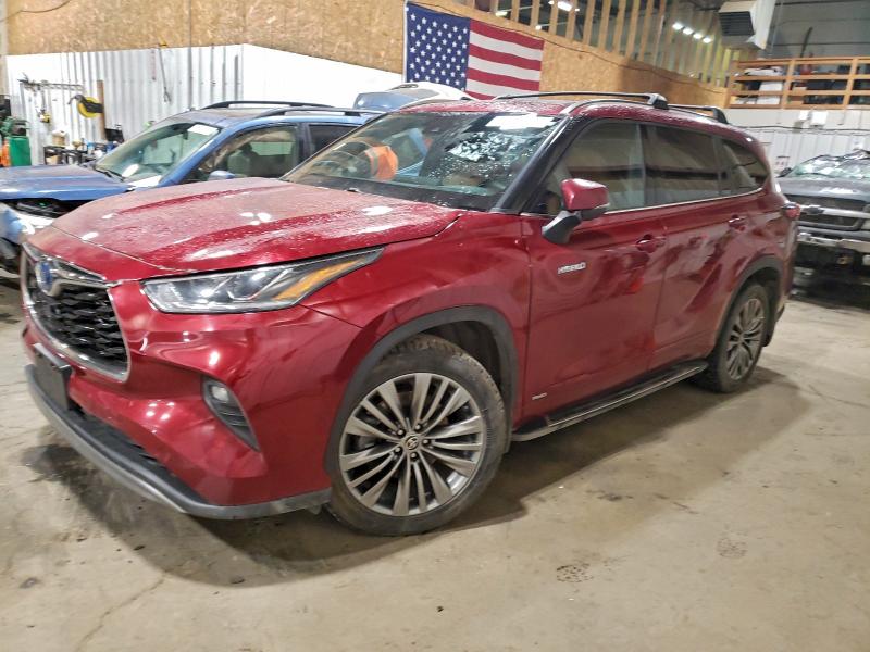 Фото 1 - TOYOTA HIGHLANDER