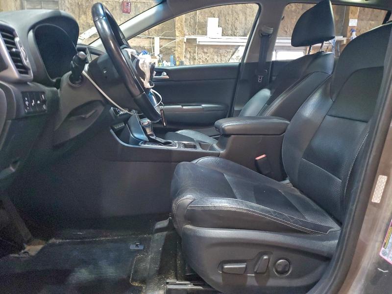 Фото 7 - KIA SPORTAGE