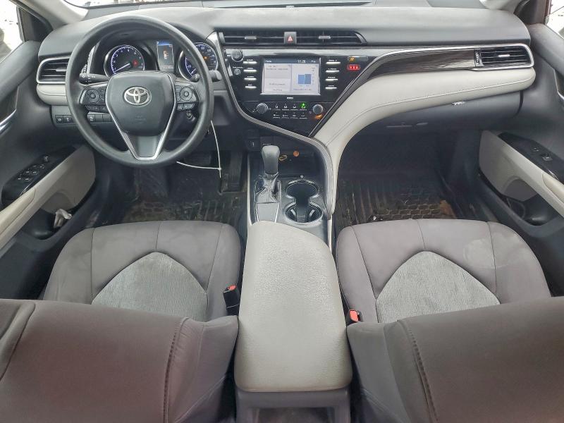 Фото 8 - TOYOTA CAMRY