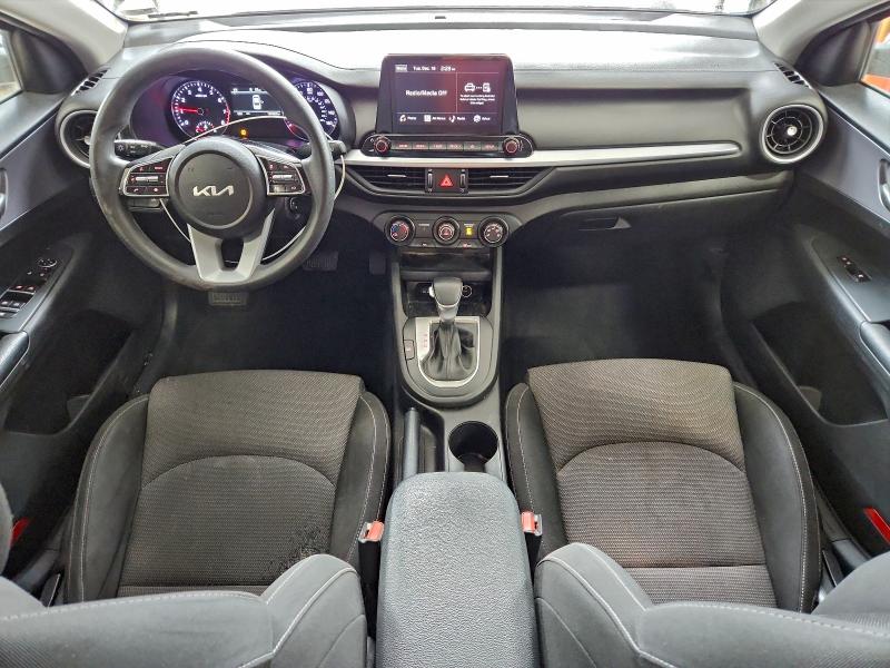 Фото 8 - KIA FORTE