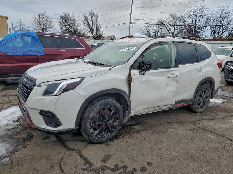 Фото 1 - SUBARU FORESTER