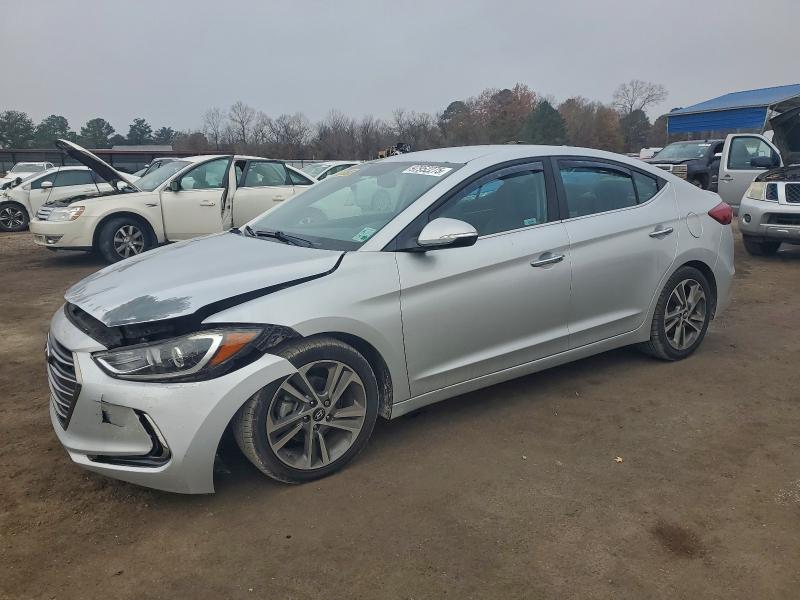 Фото 1 - HYUNDAI ELANTRA