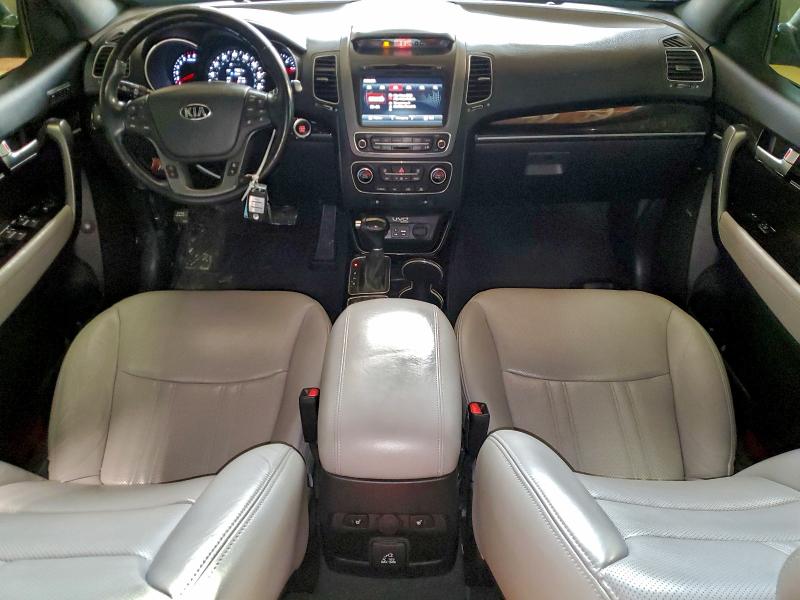 Фото 8 - KIA SORENTO