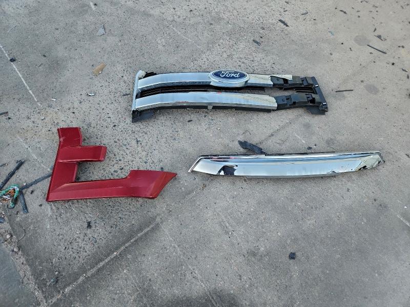 Фото 12 - FORD F-150