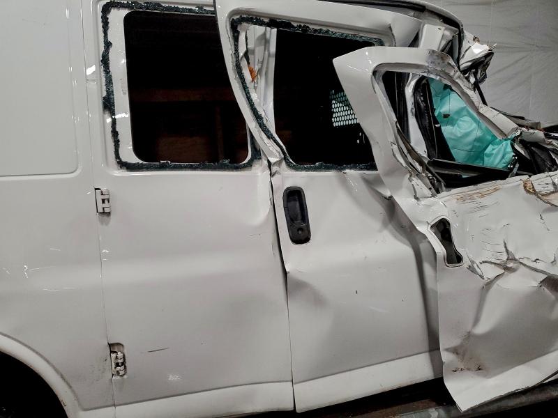 Фото 10 - CHEVROLET EXPRESS