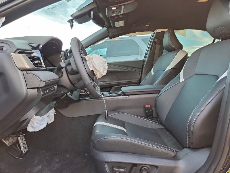 Фото 7 - TOYOTA CAMRY