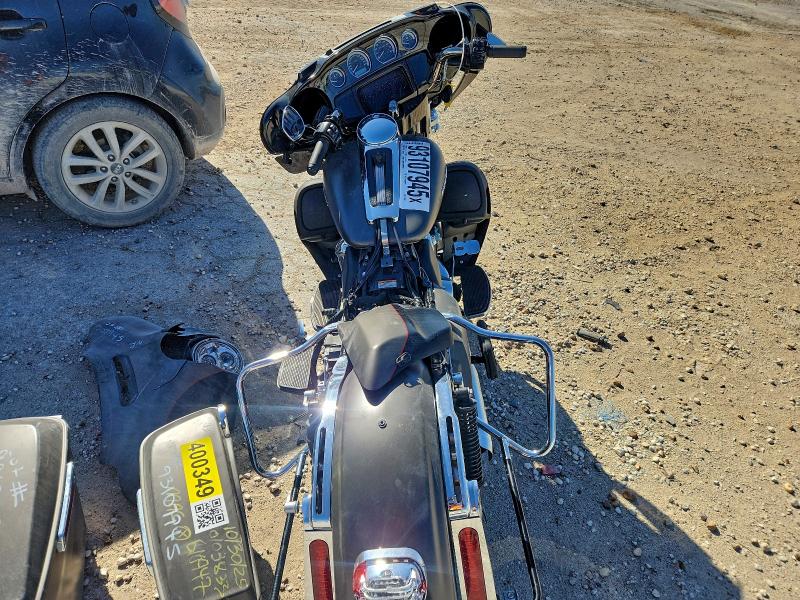 HARLEY-DAVIDSON FL 2019