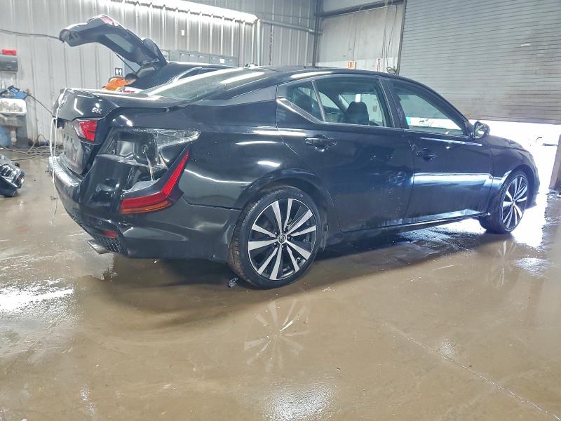 Фото 3 - NISSAN ALTIMA