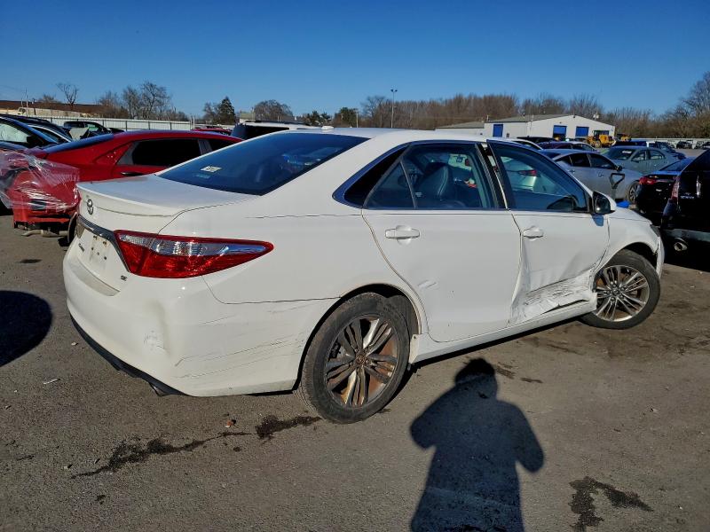 Фото 3 - TOYOTA CAMRY