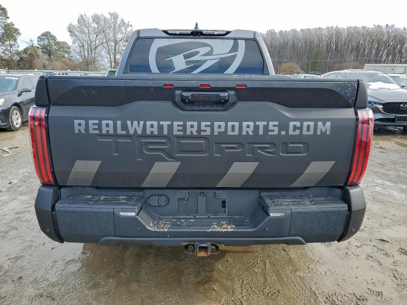 Фото 6 - TOYOTA TUNDRA