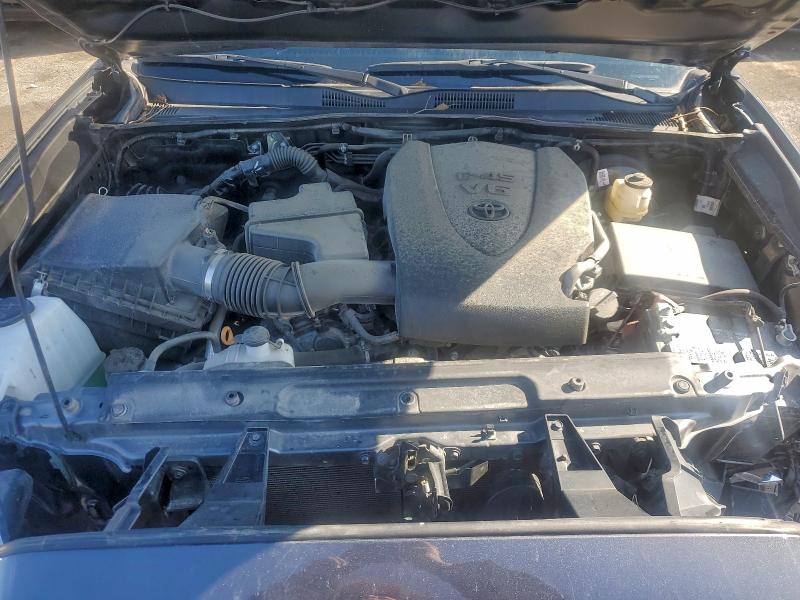 Фото 11 - TOYOTA TACOMA