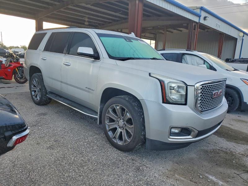 Фото 4 - GMC YUKON