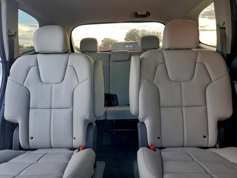 Фото 10 - KIA TELLURIDE