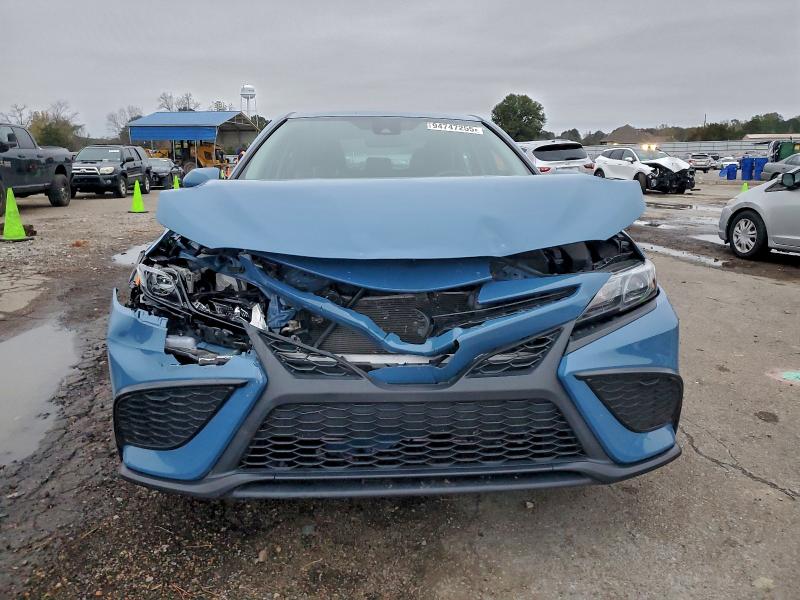 Фото 5 - TOYOTA CAMRY