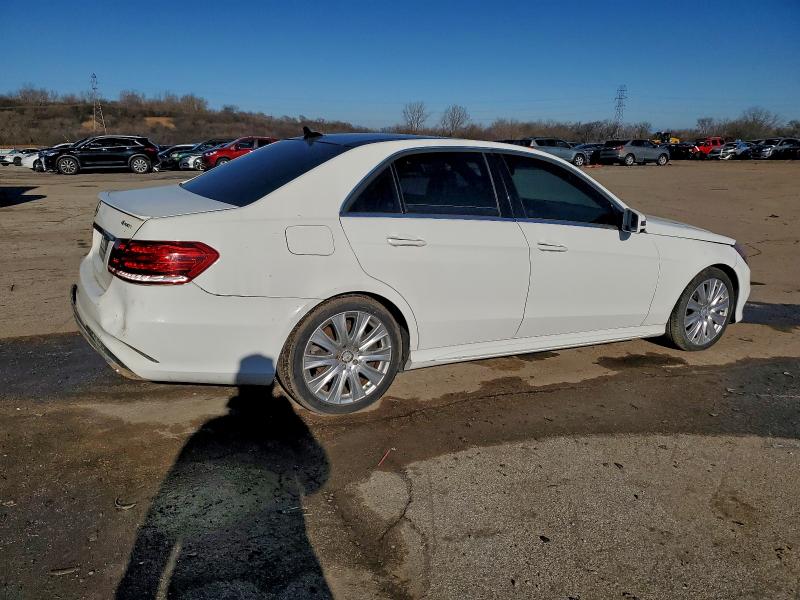 Фото 3 - MERCEDES-BENZ E-CLASS