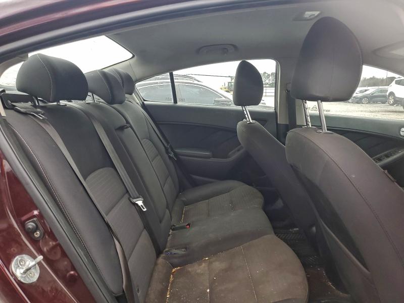 Фото 10 - KIA FORTE