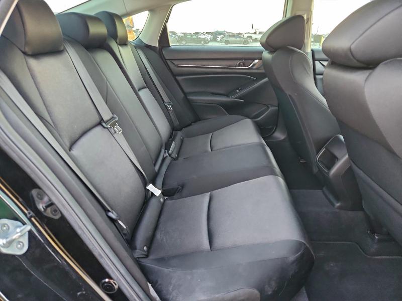 Фото 10 - HONDA ACCORD