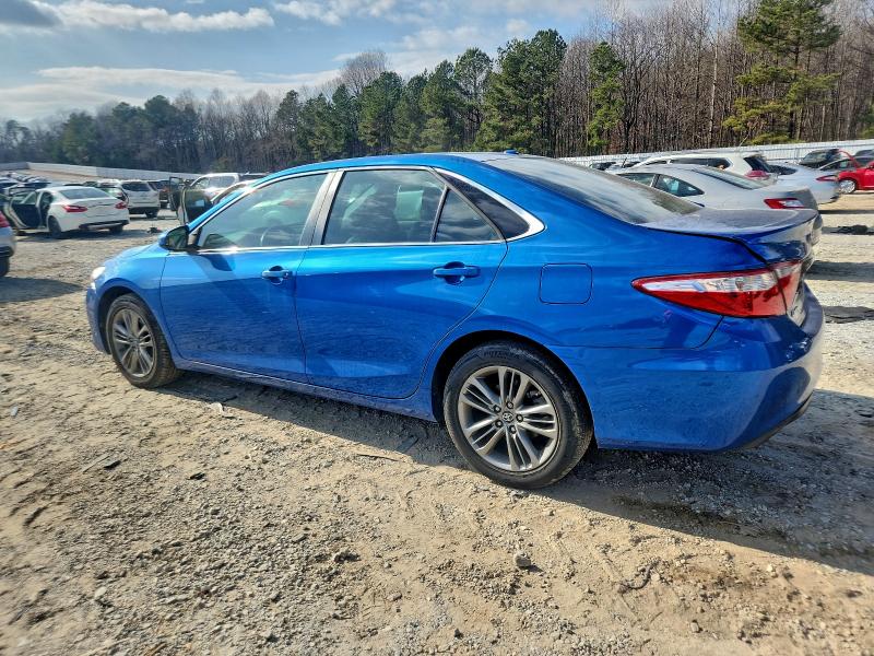 Фото 2 - TOYOTA CAMRY