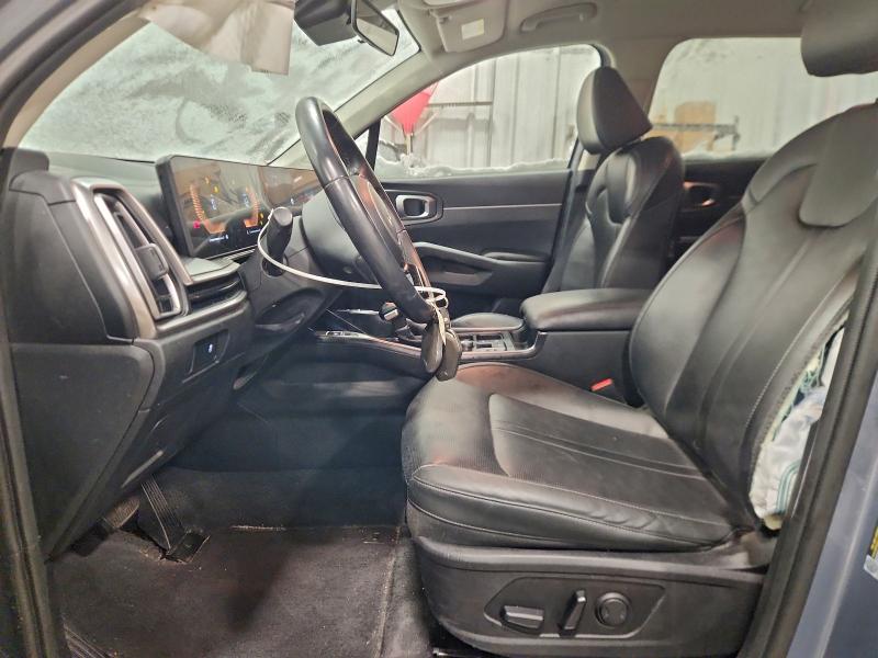 Фото 7 - KIA SORENTO