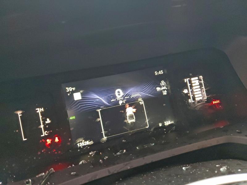 Фото 9 - TOYOTA TACOMA